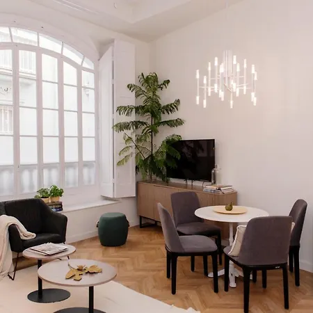 Plaza Mina - Adults Recommended By Luxury 5* Cadiz